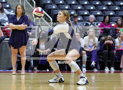 Thumbnail 1 in Tompkins vs. Keller (UIL 6A Semifinal) photogallery.