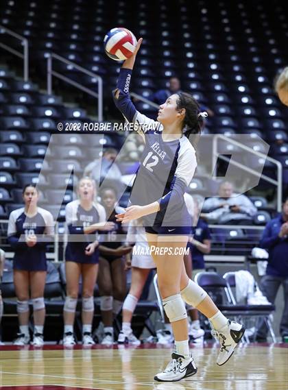 Thumbnail 1 in Tompkins vs. Keller (UIL 6A Semifinal) photogallery.