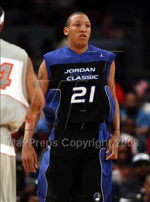Thumbnail 1 in Jordan Brand Classic: Regional Game @ the Garden photogallery.
