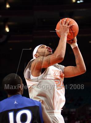 Thumbnail 3 in Jordan Brand Classic: Regional Game @ the Garden photogallery.