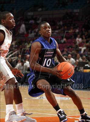 Thumbnail 2 in Jordan Brand Classic: Regional Game @ the Garden photogallery.