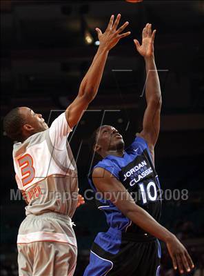 Thumbnail 1 in Jordan Brand Classic: Regional Game @ the Garden photogallery.