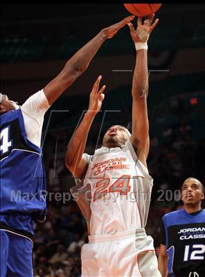 Thumbnail 3 in Jordan Brand Classic: Regional Game @ the Garden photogallery.