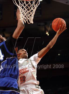 Thumbnail 1 in Jordan Brand Classic: Regional Game @ the Garden photogallery.