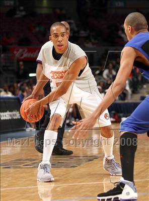 Thumbnail 2 in Jordan Brand Classic: Regional Game @ the Garden photogallery.