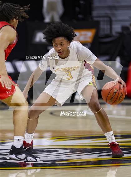 Thumbnail 3 in Putnam City North vs Chaminade (Norm Stewart Classic) photogallery.