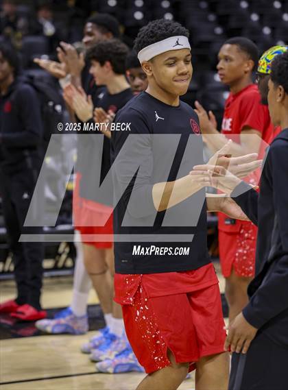 Thumbnail 1 in Putnam City North vs Chaminade (Norm Stewart Classic) photogallery.