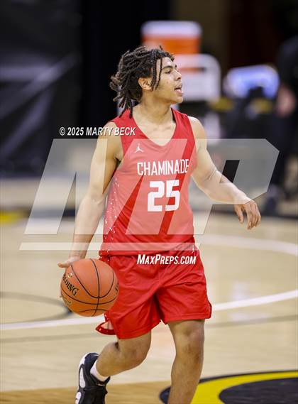 Thumbnail 3 in Putnam City North vs Chaminade (Norm Stewart Classic) photogallery.