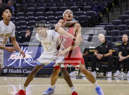 Thumbnail 3 in Putnam City North vs Chaminade (Norm Stewart Classic) photogallery.