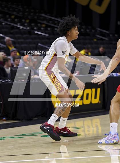 Thumbnail 1 in Putnam City North vs Chaminade (Norm Stewart Classic) photogallery.