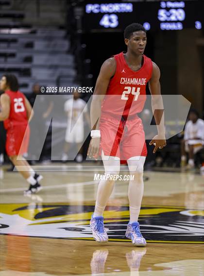 Thumbnail 3 in Putnam City North vs Chaminade (Norm Stewart Classic) photogallery.