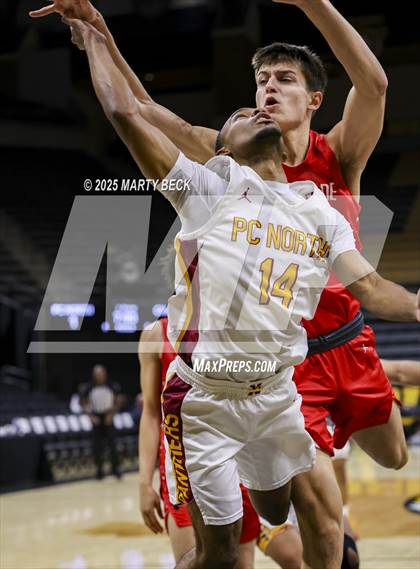 Thumbnail 3 in Putnam City North vs Chaminade (Norm Stewart Classic) photogallery.