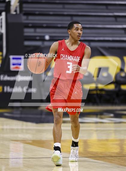 Thumbnail 1 in Putnam City North vs Chaminade (Norm Stewart Classic) photogallery.