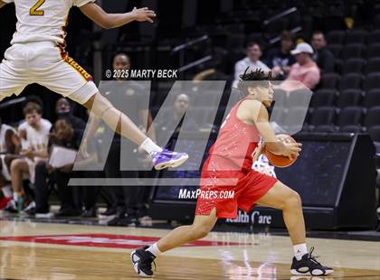 Thumbnail 3 in Putnam City North vs Chaminade (Norm Stewart Classic) photogallery.