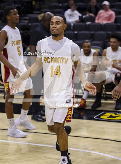 Thumbnail 2 in Putnam City North vs Chaminade (Norm Stewart Classic) photogallery.
