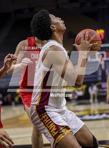 Thumbnail 2 in Putnam City North vs Chaminade (Norm Stewart Classic) photogallery.