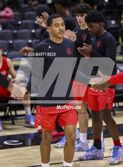 Thumbnail 1 in Putnam City North vs Chaminade (Norm Stewart Classic) photogallery.