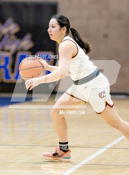Thumbnail 1 in Whitney vs. Colfax (Chavez Christmas Classic) photogallery.