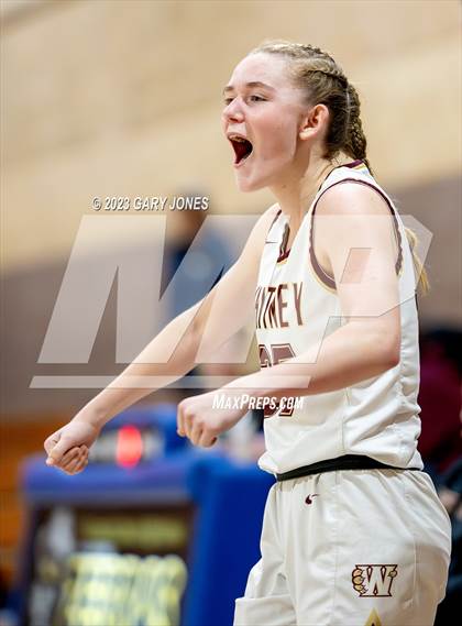 Thumbnail 1 in Whitney vs. Colfax (Chavez Christmas Classic) photogallery.
