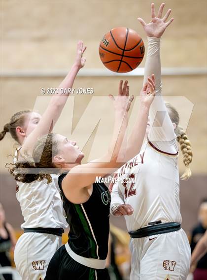 Thumbnail 3 in Whitney vs. Colfax (Chavez Christmas Classic) photogallery.