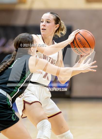 Thumbnail 2 in Whitney vs. Colfax (Chavez Christmas Classic) photogallery.