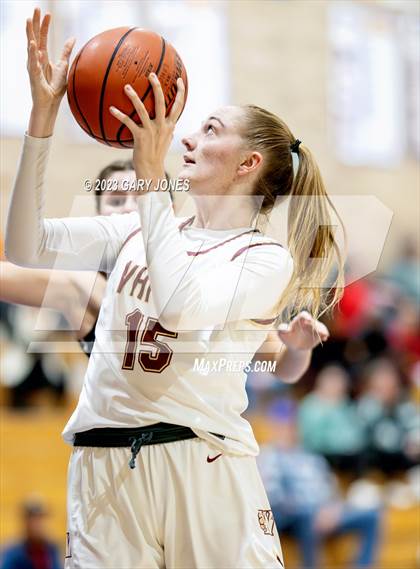 Thumbnail 2 in Whitney vs. Colfax (Chavez Christmas Classic) photogallery.