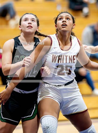 Thumbnail 1 in Whitney vs. Colfax (Chavez Christmas Classic) photogallery.