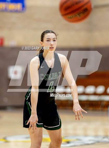 Thumbnail 3 in Whitney vs. Colfax (Chavez Christmas Classic) photogallery.