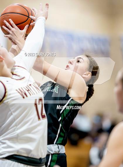 Thumbnail 1 in Whitney vs. Colfax (Chavez Christmas Classic) photogallery.