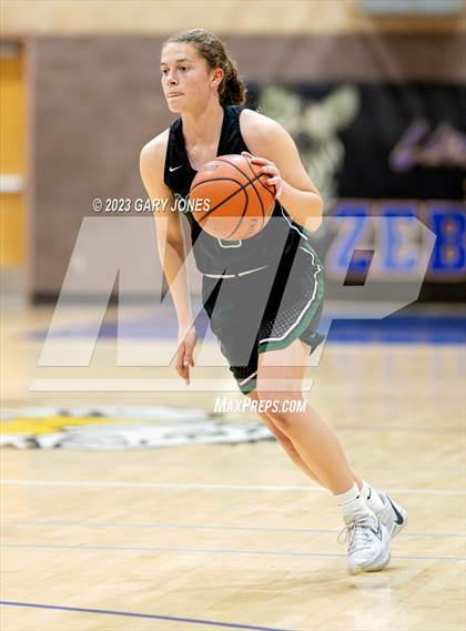 Thumbnail 2 in Whitney vs. Colfax (Chavez Christmas Classic) photogallery.