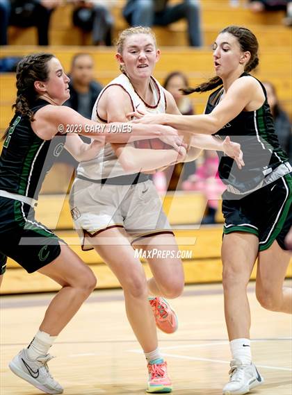 Thumbnail 1 in Whitney vs. Colfax (Chavez Christmas Classic) photogallery.