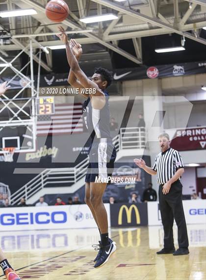 Thumbnail 3 in St. Thomas More vs Wilbraham & Monson Academy (Spalding Hoophall Classic) photogallery.