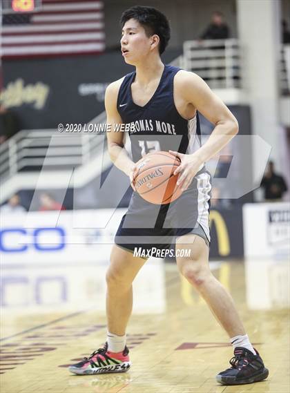 Thumbnail 3 in St. Thomas More vs Wilbraham & Monson Academy (Spalding Hoophall Classic) photogallery.