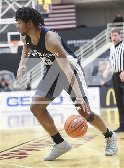 Thumbnail 1 in St. Thomas More vs Wilbraham & Monson Academy (Spalding Hoophall Classic) photogallery.