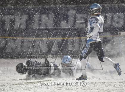 Thumbnail 1 in Ralston Valley vs. Valor Christian  (CHSAA 5A Quarterfinal) photogallery.