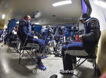 Thumbnail 2 in Ralston Valley vs. Valor Christian  (CHSAA 5A Quarterfinal) photogallery.
