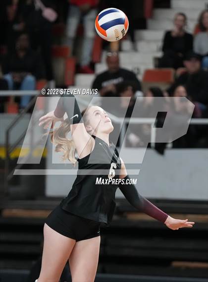 Thumbnail 3 in Corona del Sol vs. Hamilton (AIA 6A Final) photogallery.