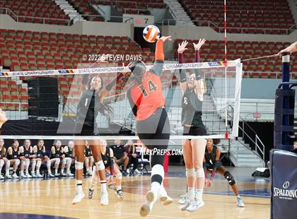 Thumbnail 2 in Corona del Sol vs. Hamilton (AIA 6A Final) photogallery.