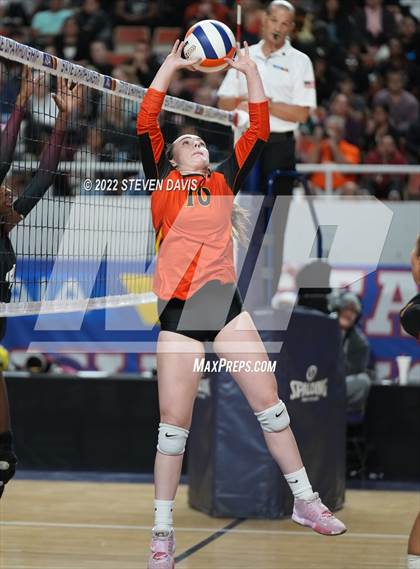 Thumbnail 2 in Corona del Sol vs. Hamilton (AIA 6A Final) photogallery.