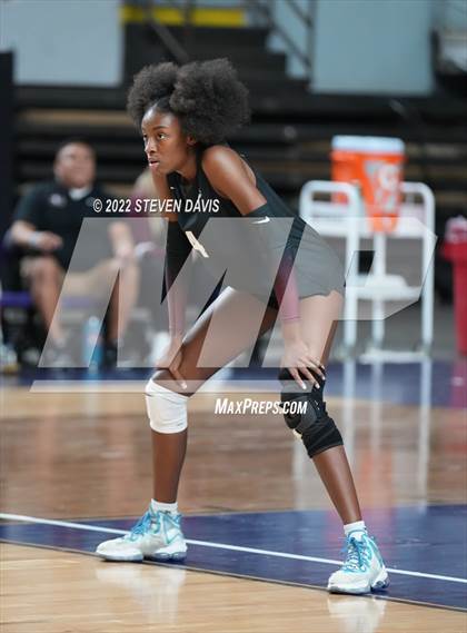 Thumbnail 1 in Corona del Sol vs. Hamilton (AIA 6A Final) photogallery.