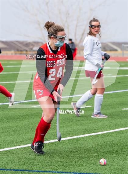 Thumbnail 1 in Regis Jesuit photogallery.