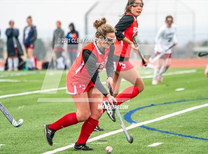 Thumbnail 2 in Regis Jesuit photogallery.