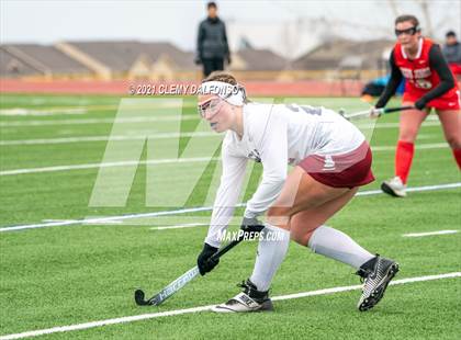 Thumbnail 2 in Regis Jesuit photogallery.