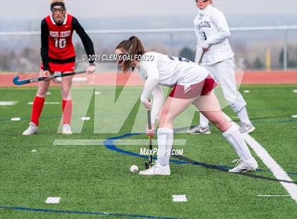 Thumbnail 3 in Regis Jesuit photogallery.