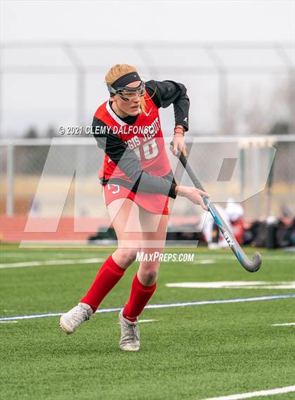 Thumbnail 3 in Regis Jesuit photogallery.