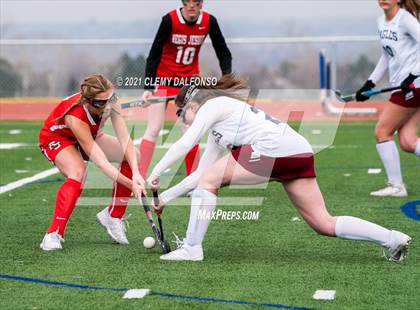 Thumbnail 3 in Regis Jesuit photogallery.