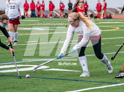 Thumbnail 2 in Regis Jesuit photogallery.