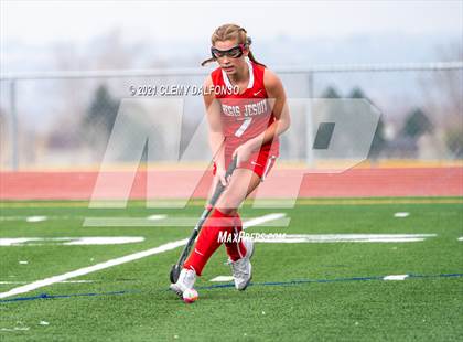 Thumbnail 2 in Regis Jesuit photogallery.