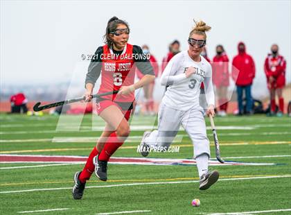 Thumbnail 3 in Regis Jesuit photogallery.