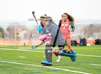 Thumbnail 3 in Regis Jesuit photogallery.